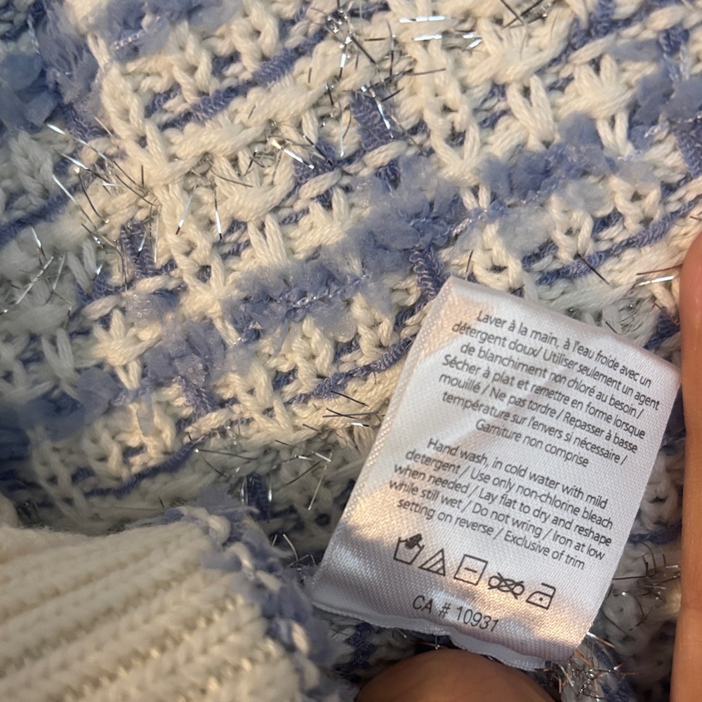 Laura Petites Blue & White Tweed Knit Sleeveless Top Chic Minimal Elegant - Picture 10 of 10